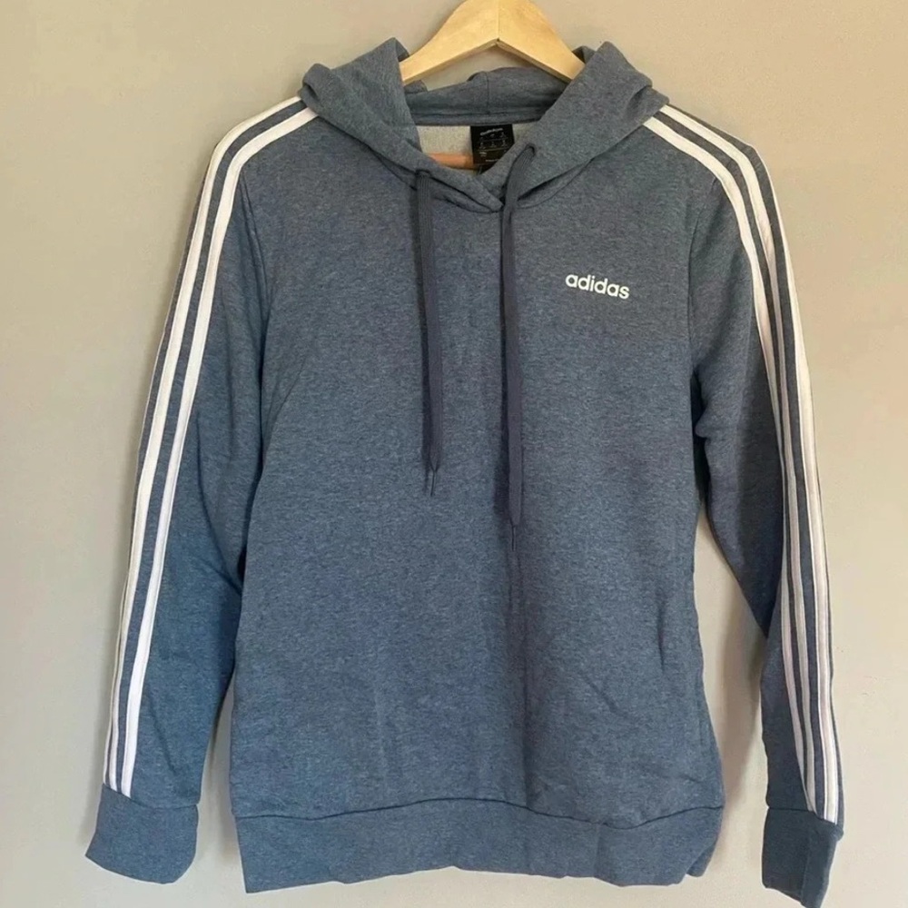 NWT Adidas Blue and White Pullover Size Medium